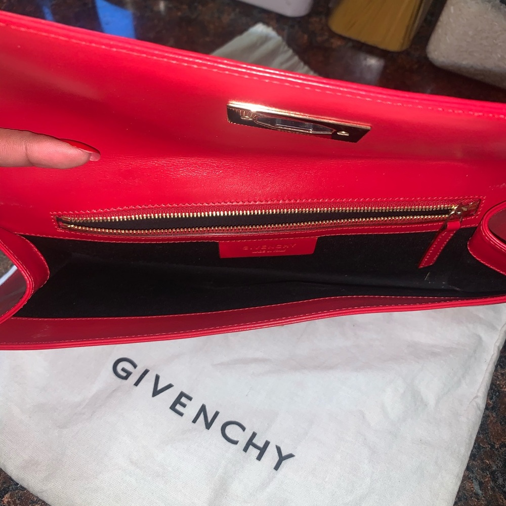 Authentic Givenchy Sharklock clutch (SOLD) - Picture 7 of 7